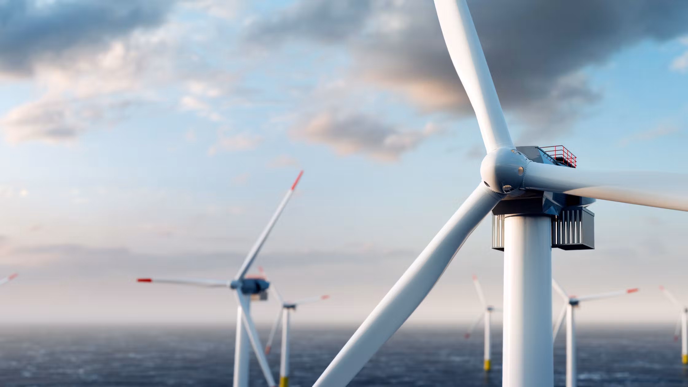 Navigating the Onshore and Offshore Wind Market: Skills, Strategies, and Opportunities